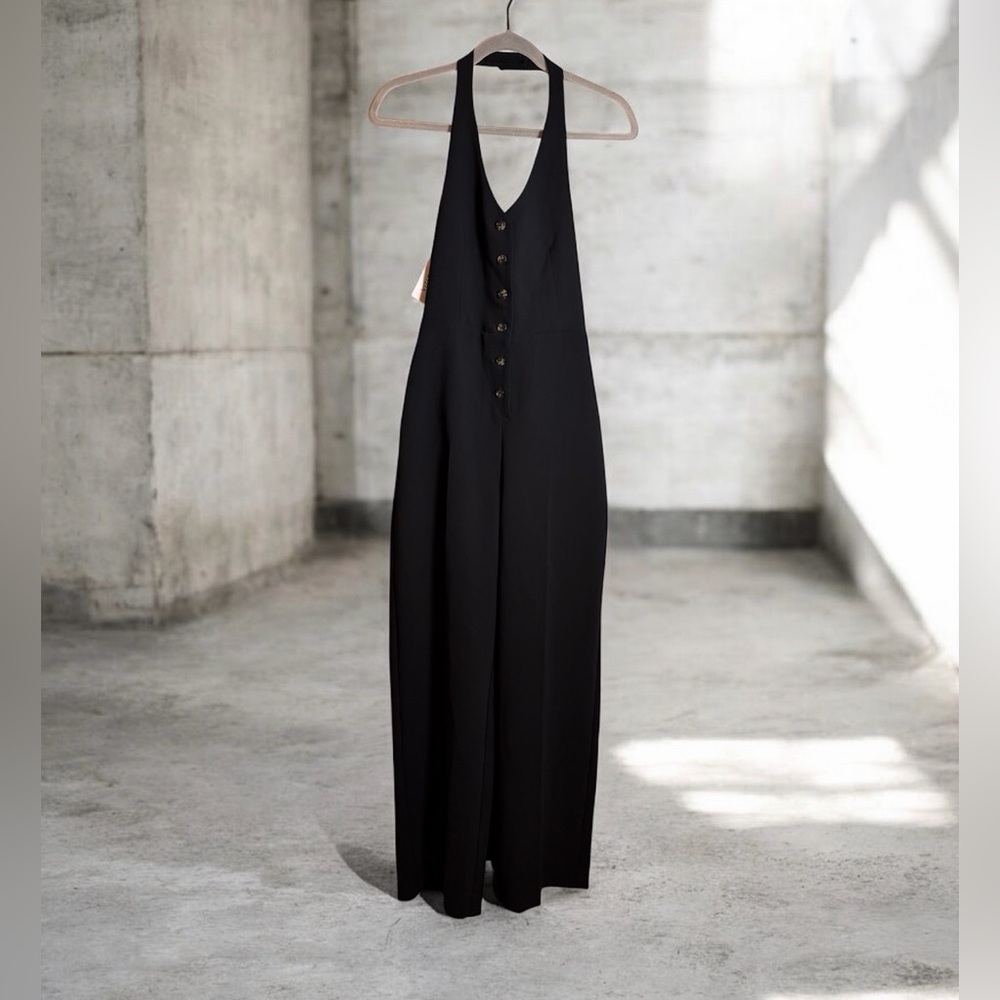 Aritzia 🌺 Wilfred Upscale Halter Jumpsuit – Black – Size 2 (NWT)
